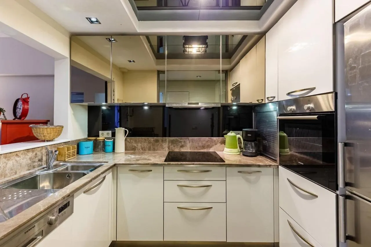 Stylish Apartment Istanbul